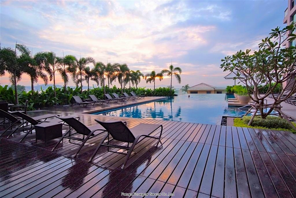 Awesome price for this two bedroom on beach road Condos  For sale in North Pattaya